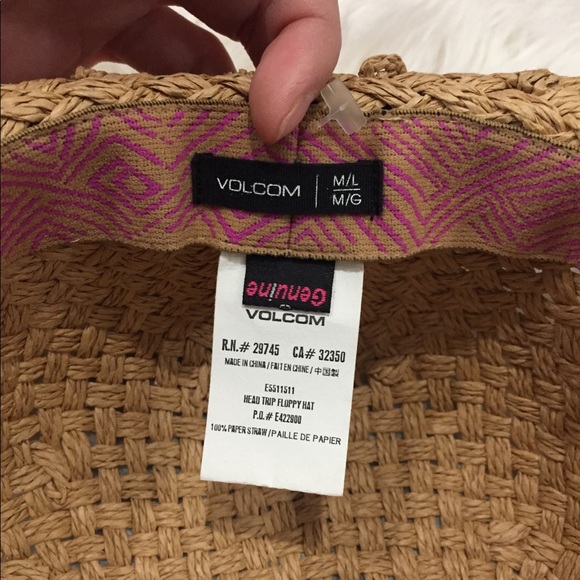 VOLCOM BEACH HAT - Picture 4 of 4